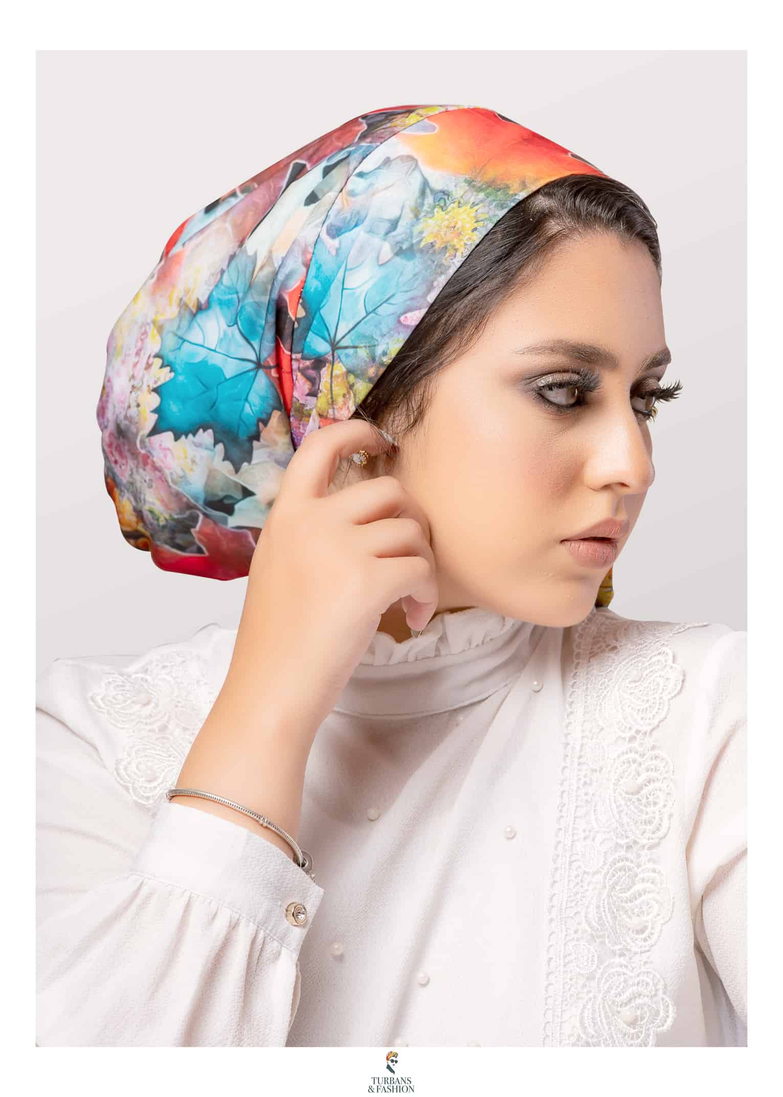 Stylish and Colorful Versatile 2-Way Soft Tie One-Piece Multi-Color Turban in Soft Fabric