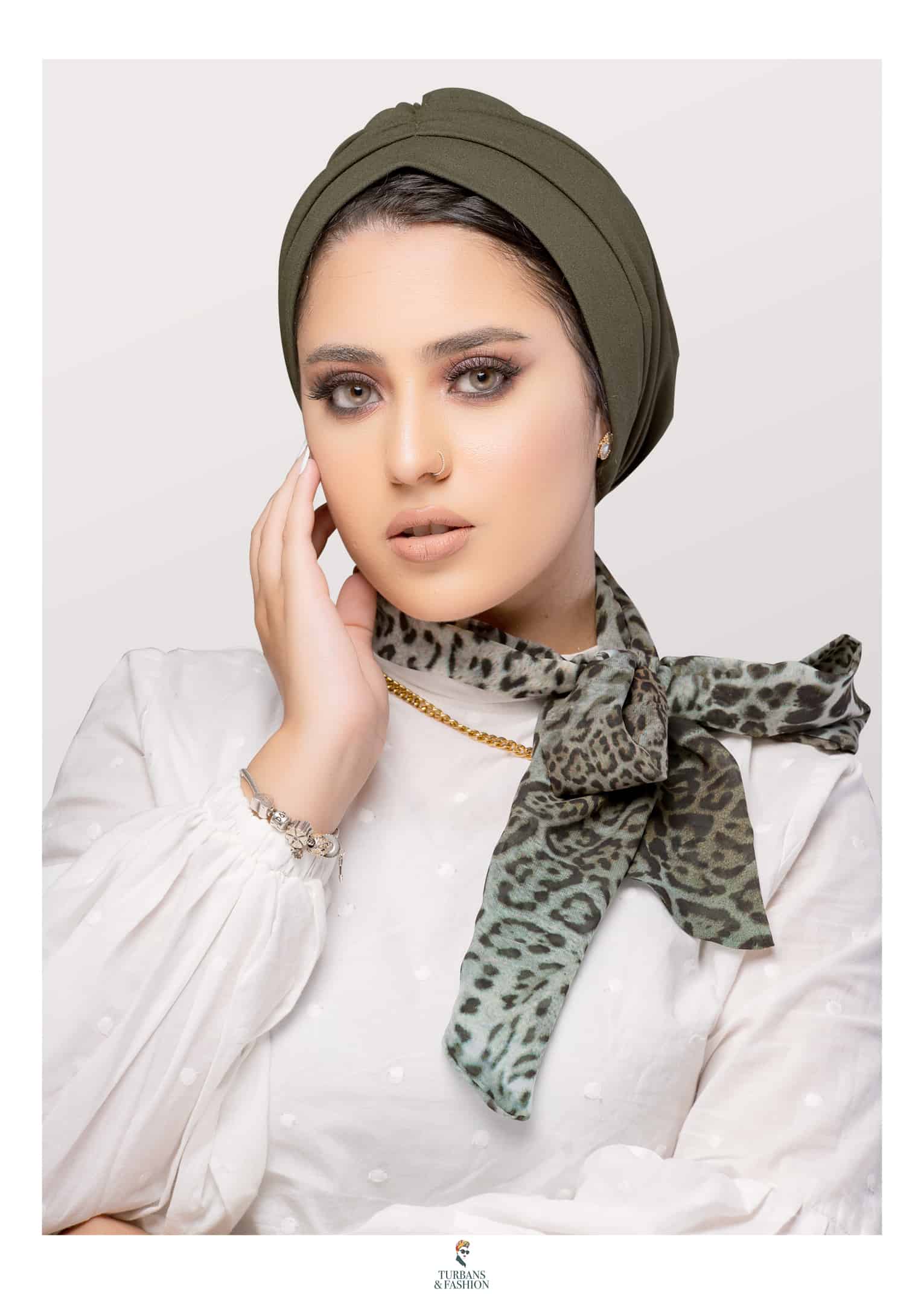 2-Piece Women’s Head Gear Straight Cut Turban in Crepe wIth Matching Chiffon Scarf Set