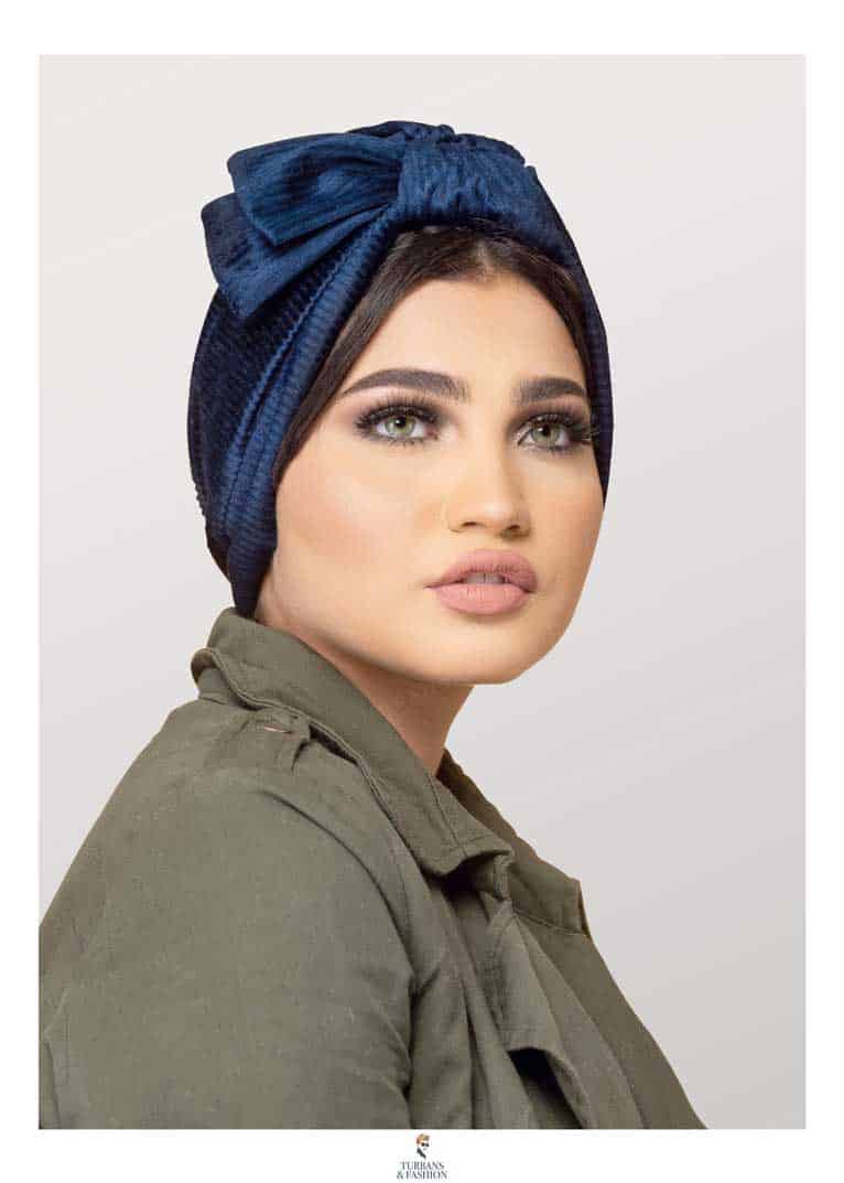 Half Bow turban in stiriped velvet